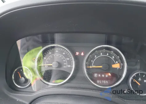 2016 Jeep Compass High Altitude Edition z USA, uszkodzony, nr VIN 1C4NJDEB4GD573068